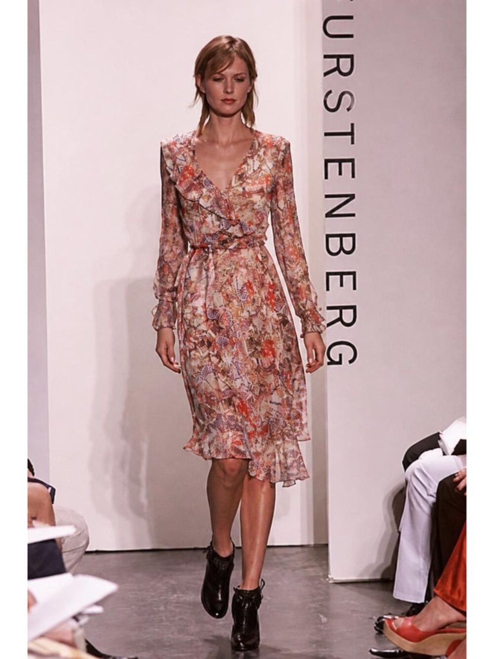 Diane von Furstenberg DVF vintage 2001 silk jewel fan print ruffle wrap dress